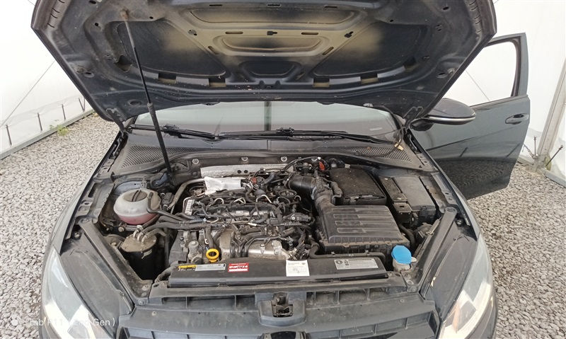 dce5b3c1-ecd2-4dd9-9c06-ac0af0327a22.jpg