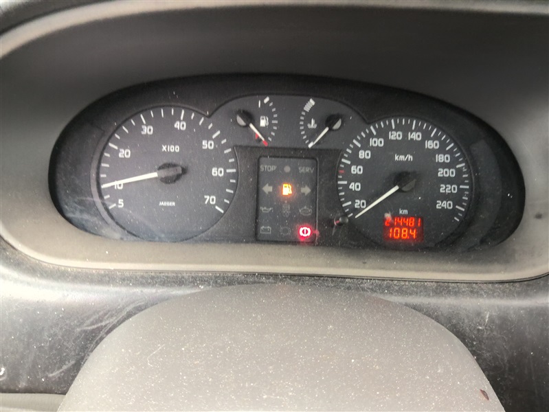 e851fa56-cb3d-415c-ac14-6b870e1ee590.jpg