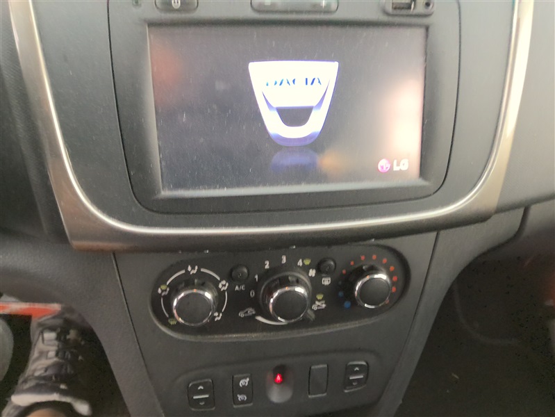 ad84500c-26de-450e-9e0c-c4616e222cf6.jpg