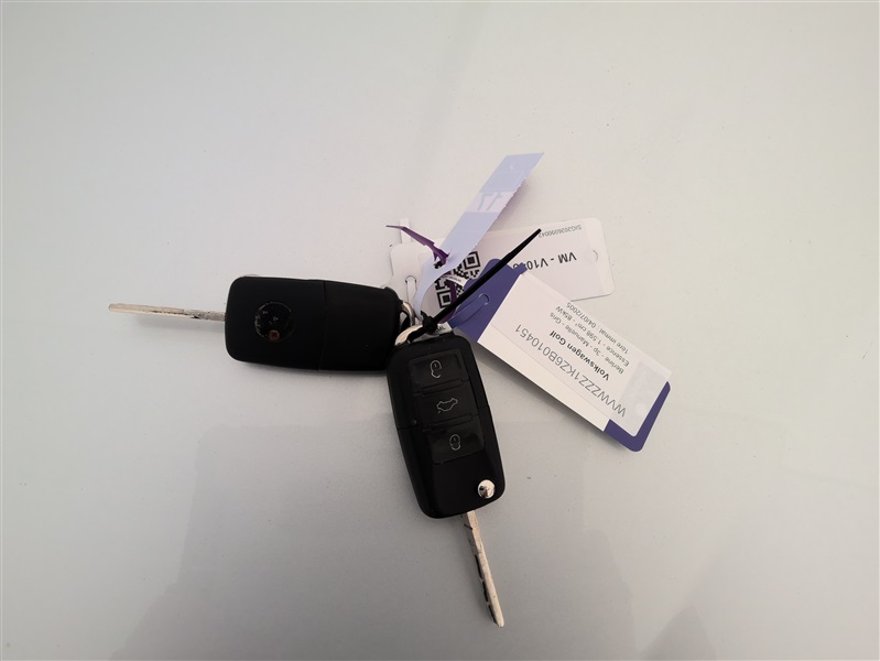 a81e41ac-bfcd-4fa2-aadc-54279b4429d4.jpg