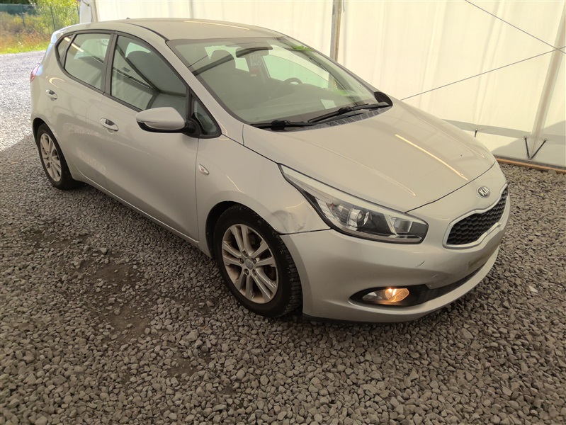 0de2741f-305c-4a46-8986-41f1a2015d9e.jpg
