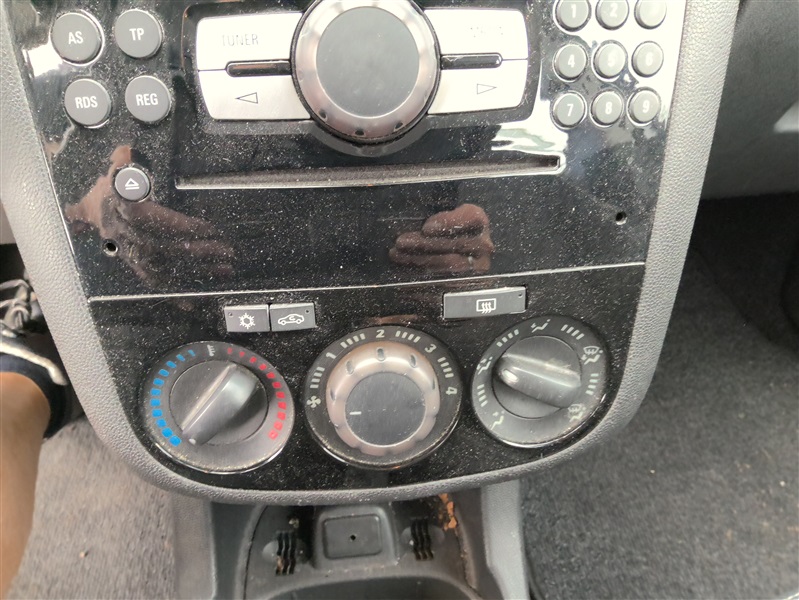 2c2d3aec-18de-4e37-b69e-b46f03e1a1f2.jpg