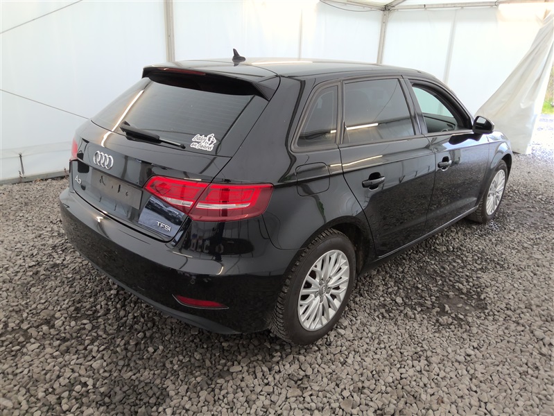 ff91ce89-b7d1-4c3c-9d47-1c7d24f56204.jpg
