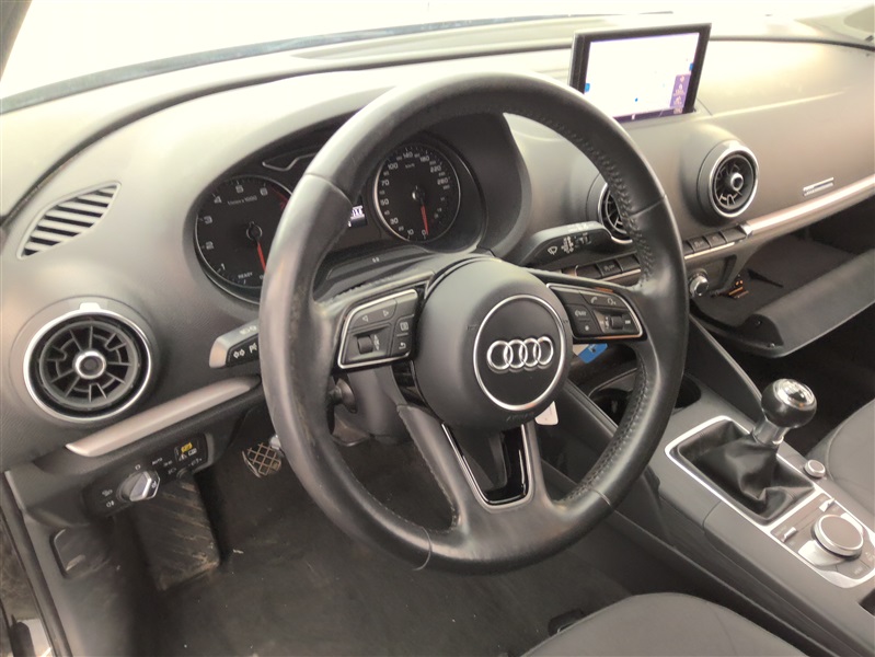 8ff26035-ad8c-4387-8f96-fe0d3ca0edb5.jpg