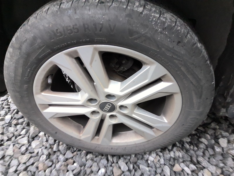 db9d8911-ac84-45d6-80d6-1f559f94e951.jpg