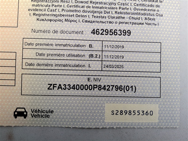 e0b93c10-e68b-4978-b4bb-643e96863fa9.jpg