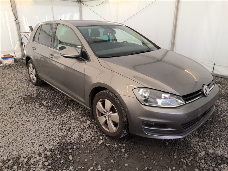 3530d2e4-fd84-4ec6-a963-8dd442741666.jpg