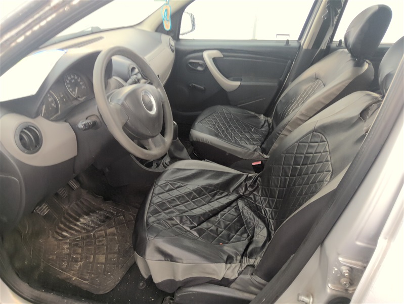 ff794dfe-59e7-424d-9dd7-ec2304828357.jpg