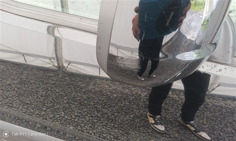 ca935162-039d-4481-b6ca-e9b1feca7cf8.jpg