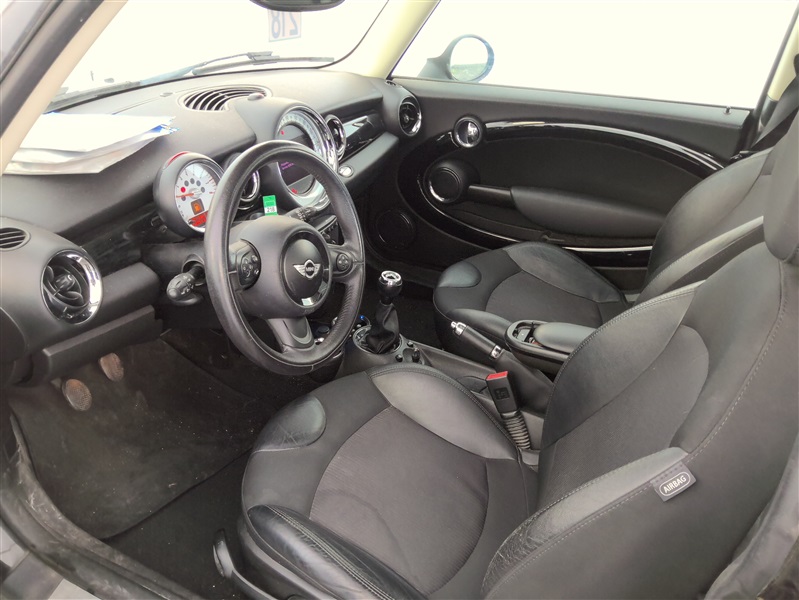 e195b24e-fd16-4c93-8c7f-714324e4deda.jpg