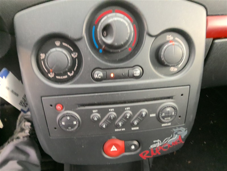 f77ac628-8c48-4699-8c72-596bbea74445.jpg