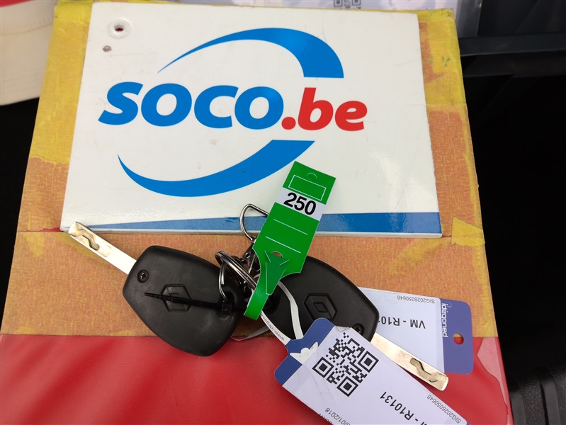 189c05f0-f05f-4fc6-ac22-25513838ce9d.jpg