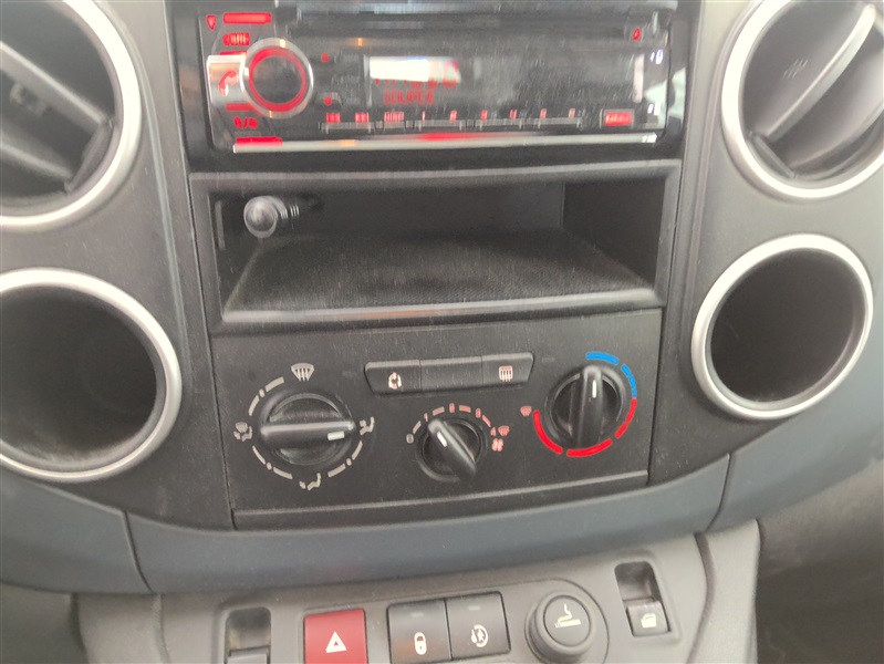 ec150d95-bda3-4e47-af24-79064afdd7a7.jpg