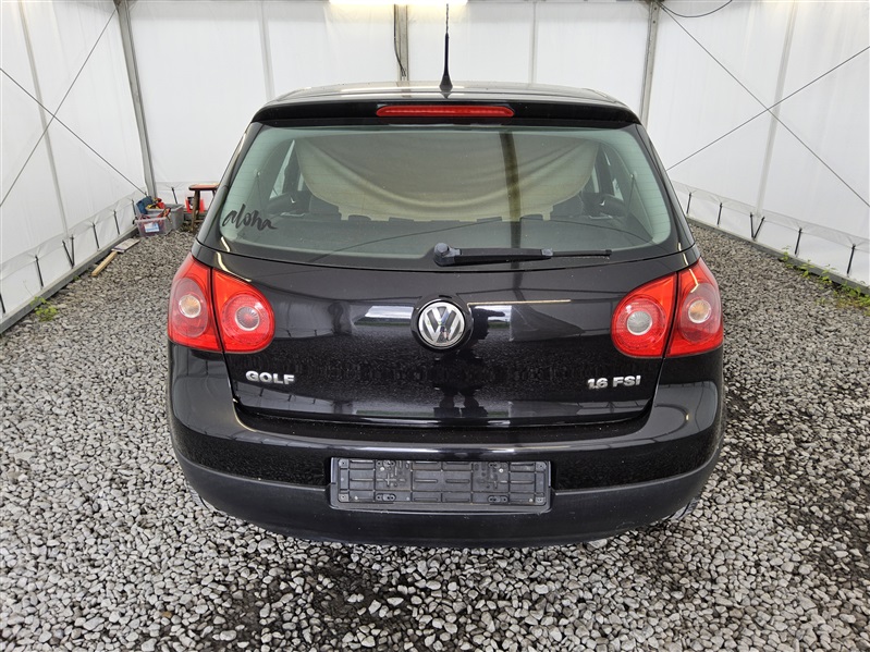 dcb9a4bf-b0ad-45e6-b4dd-ef9278733112.jpg