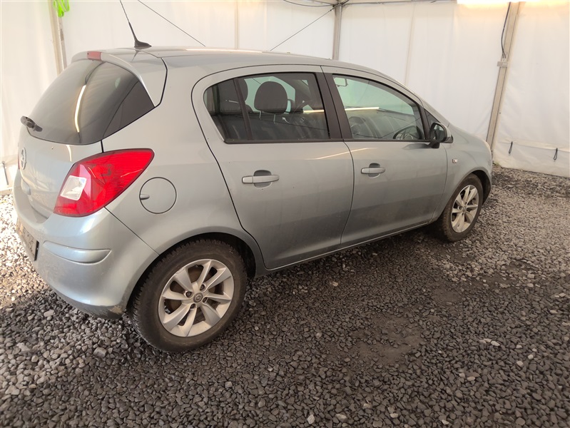 c308e856-6aa4-4cbd-a389-b3c83a302ac2.jpg