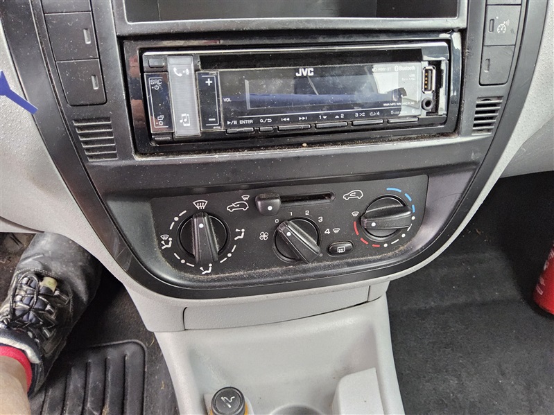 f550df10-dbf0-4483-9b30-43453760b0dd.jpg