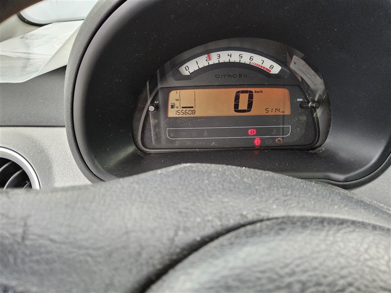 8dac2151-00d1-4db2-921b-784fe60f5654.jpg