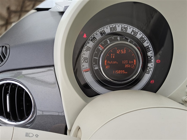 a4ac3e22-02f9-406f-b69c-be95b3375271.jpg
