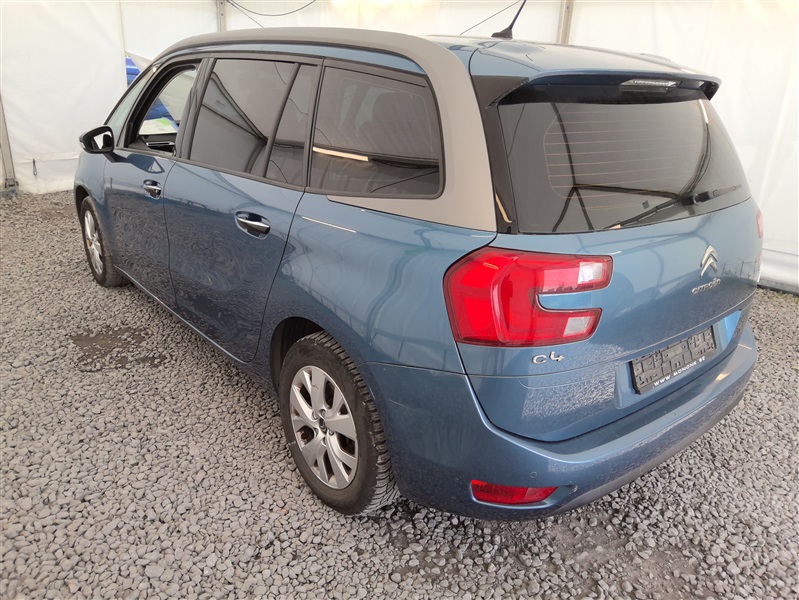 3e20d234-40d3-4708-8d57-fa924b7badce.jpg