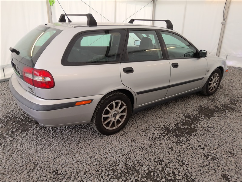 ef174060-8076-4f86-9613-9e26dda14542.jpg
