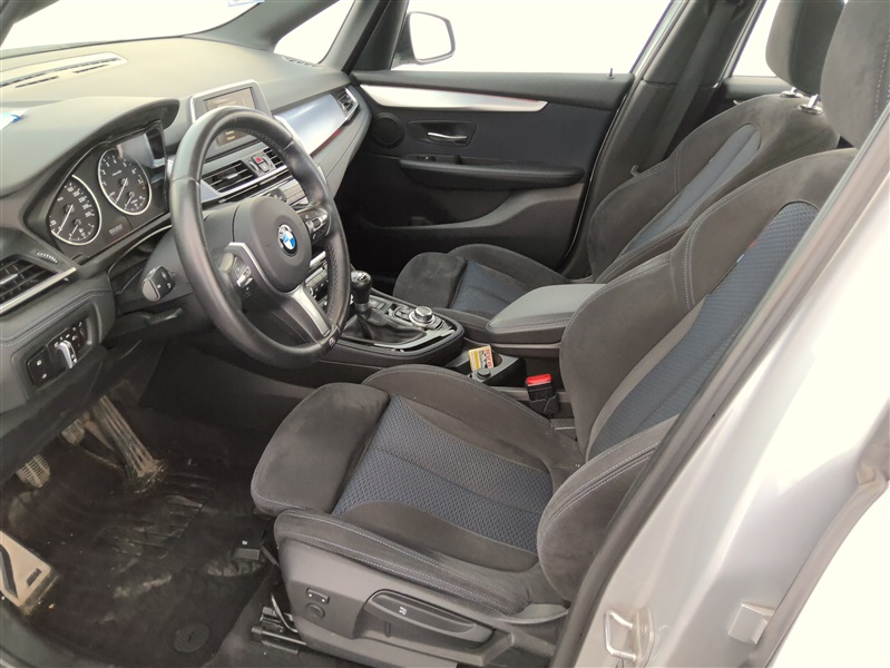e933e4db-2e52-463d-98d6-4b39b90894ca.jpg