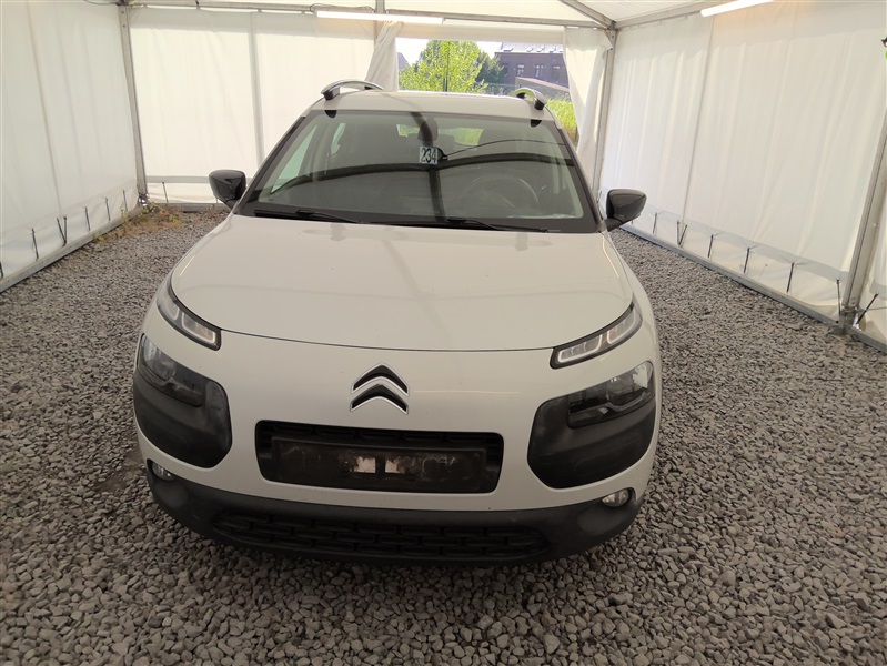 856cc47b-6858-4833-80cc-96e15c52f5ec.jpg