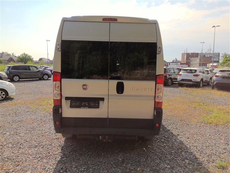 9edae30d-212f-4127-8607-f79939038506.jpg