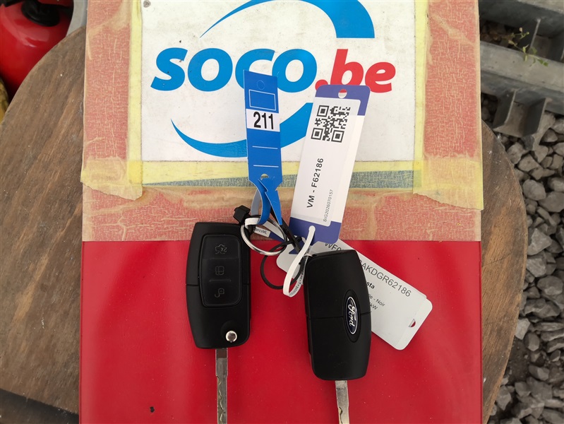3ac8a780-eed1-4cb2-83b2-6569da48c0bf.jpg