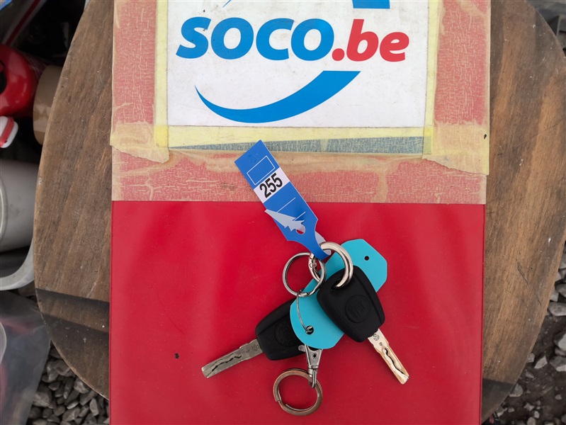 accc3299-cc1e-45bb-ac01-8437d890e0d7.jpg