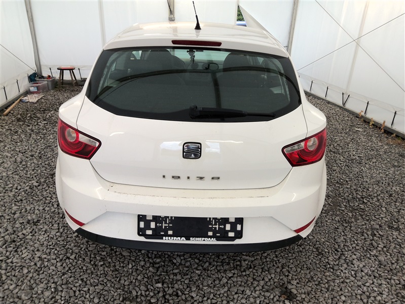 f1c6d950-e718-4688-9f2f-241e2d167cac.jpg