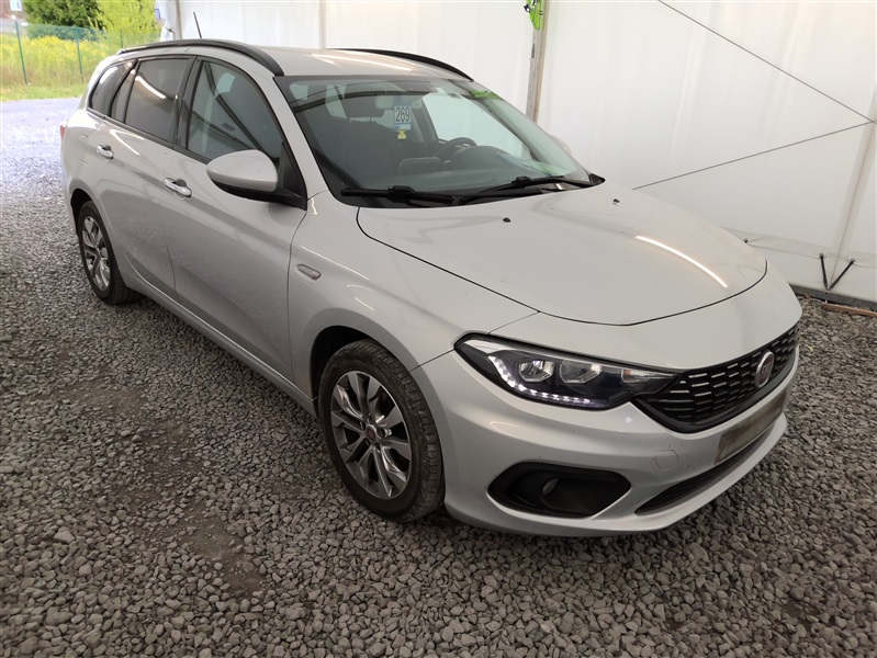 c62adf5f-d7eb-43f5-81e3-23f77dd9ffd3.jpg