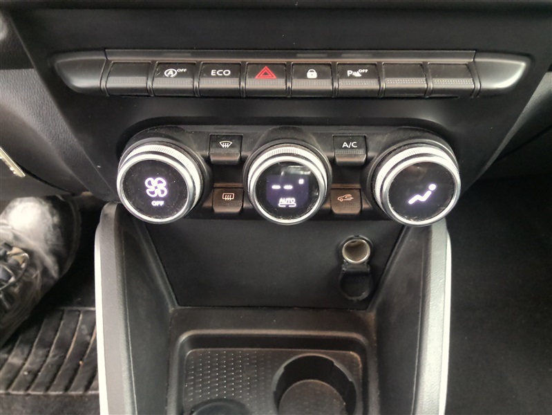 b46230e9-e6d5-49d0-8a28-b24e8dfaee15.jpg