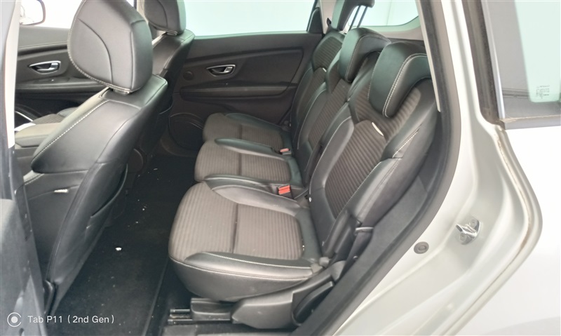 12dee75f-3550-4d87-accd-dd8159e14954.jpg