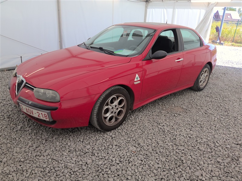 Alfa Romeo 156 Distinctive N°144