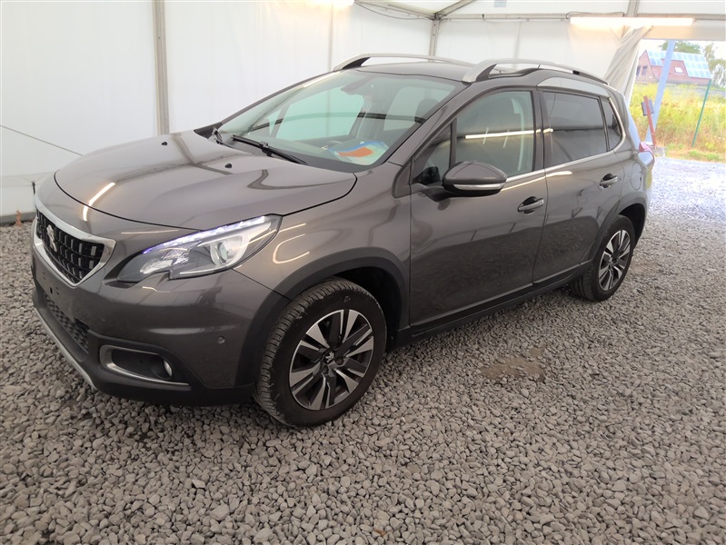 Peugeot 2008 1.2 PureTech 100Cv Style CARPLAY / FULL LED / PDC N°177