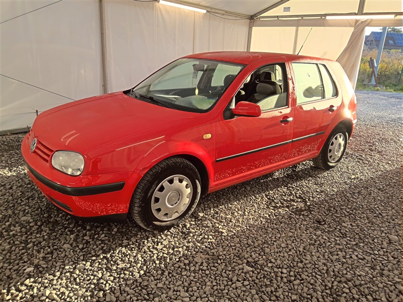 Volkswagen Golf 1.4 golf 4 N°114