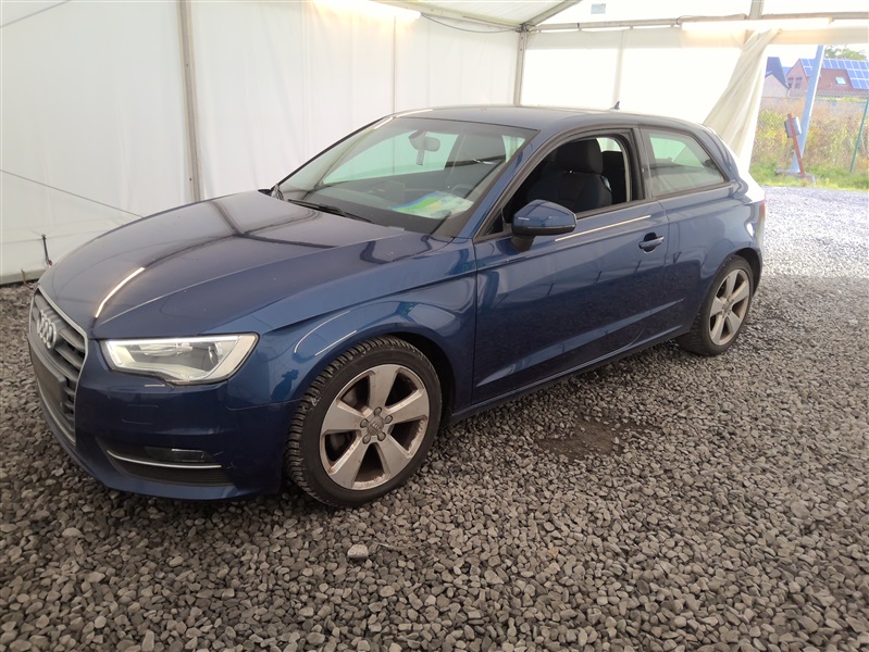Audi A3 SB 1.6 TDi Attraction NAVI/JA16/PDC AV AR N°183