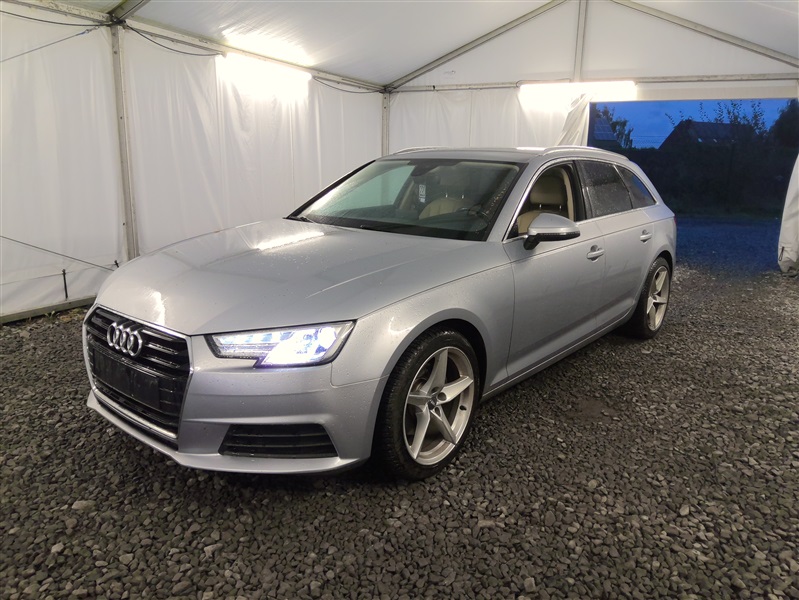 Audi A4 Avant 2.0 TDi Design S tronic N°220