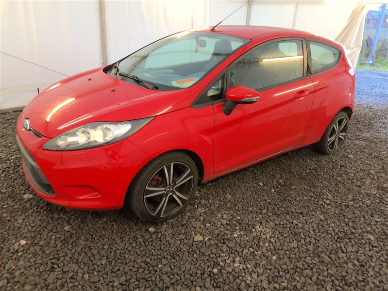 Ford Fiesta 1.6 TDCi VE/CLIM/JTES 16 N°08