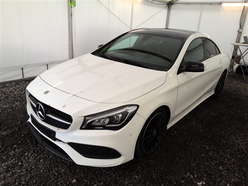 Mercedes-Benz CLA 180 d Pack AMG *NAVI/FULL LED/CAMERA/PDC/JA18*//EXPERTISE N°300
