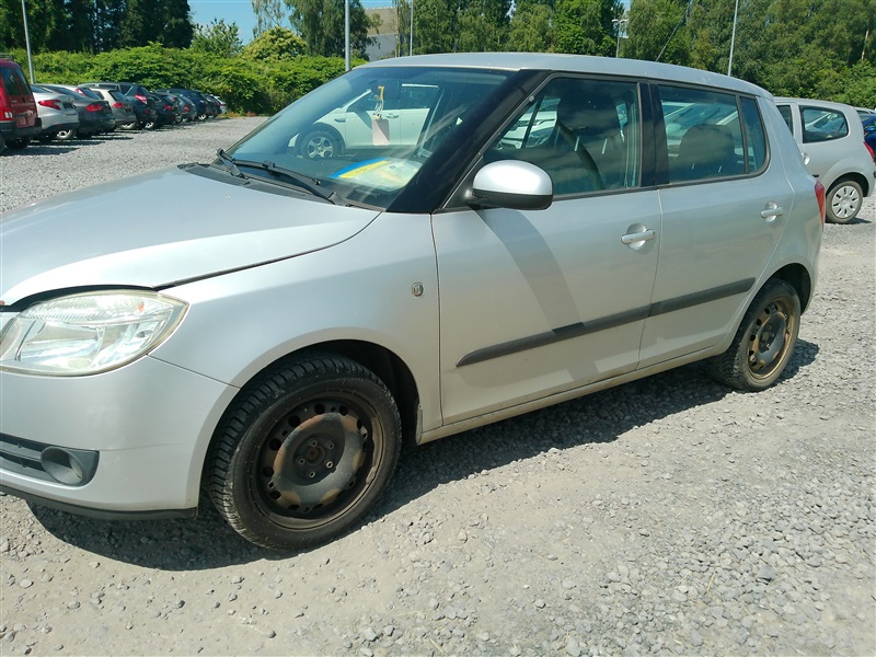 Skoda Fabia 1.2i Classic CT ROUGE  EURO4  272