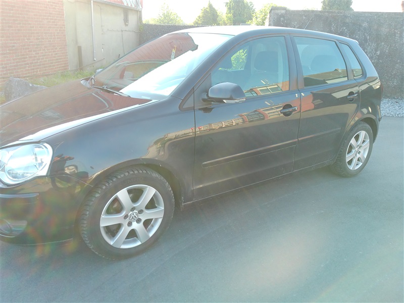 Volkswagen Polo 261   1.4 I  CT ROUGE