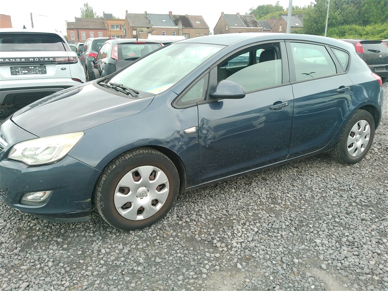 Opel Astra 1.7 CDTi ECOTEC Enjoy DPF EURO5 n°250