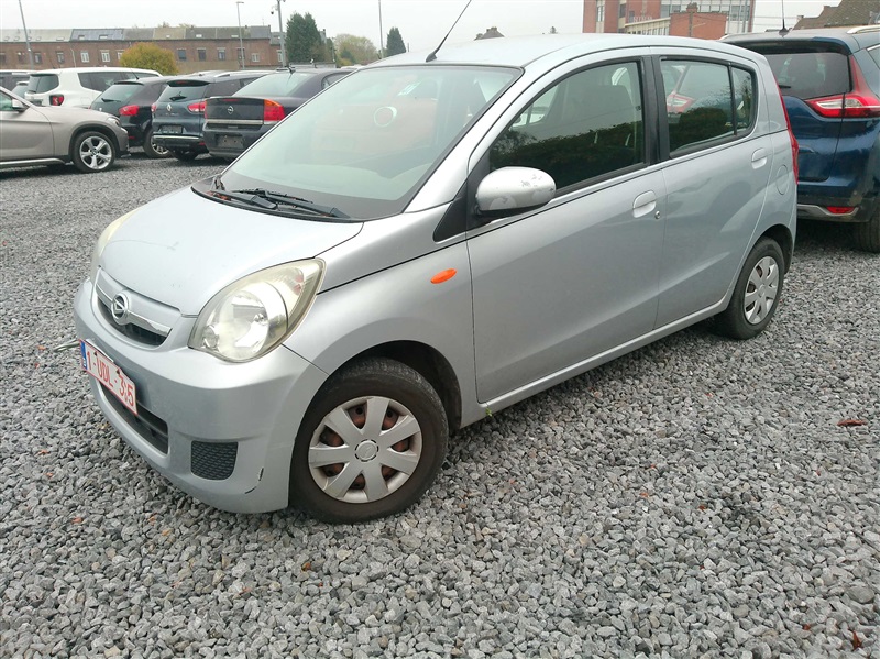 Daihatsu Cuore 1.0i Top n°47