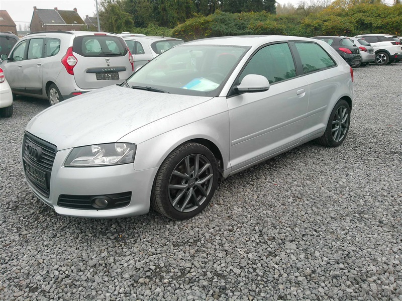 Audi A3 1.6 TDi Attraction Start/Stop DPF n°21