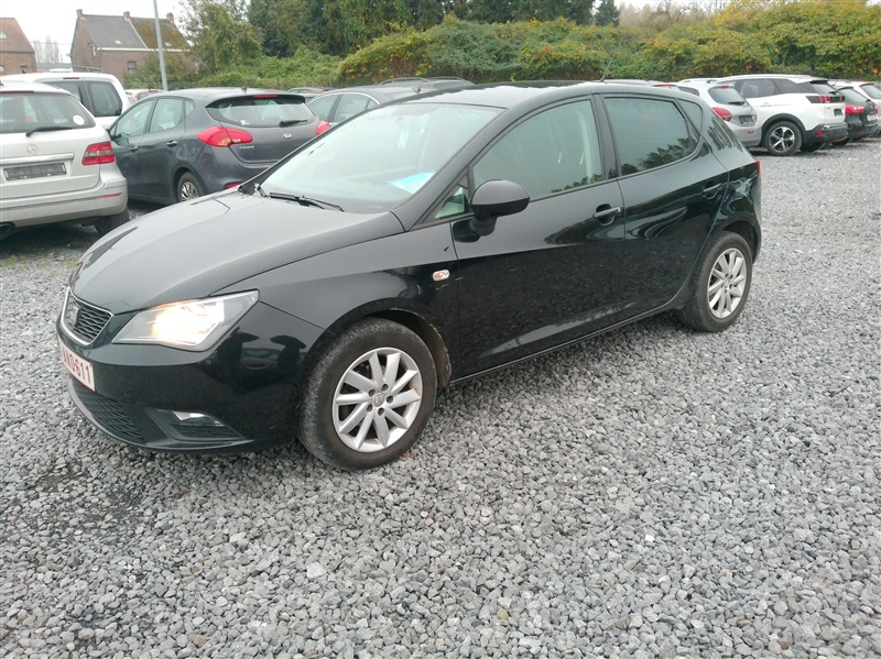 Seat Ibiza 1.6 CR TDi  n°05