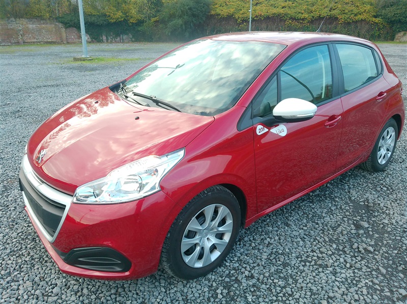 Peugeot 208 1.2i PureTech Like CLIM/VE/VC/BT n°83