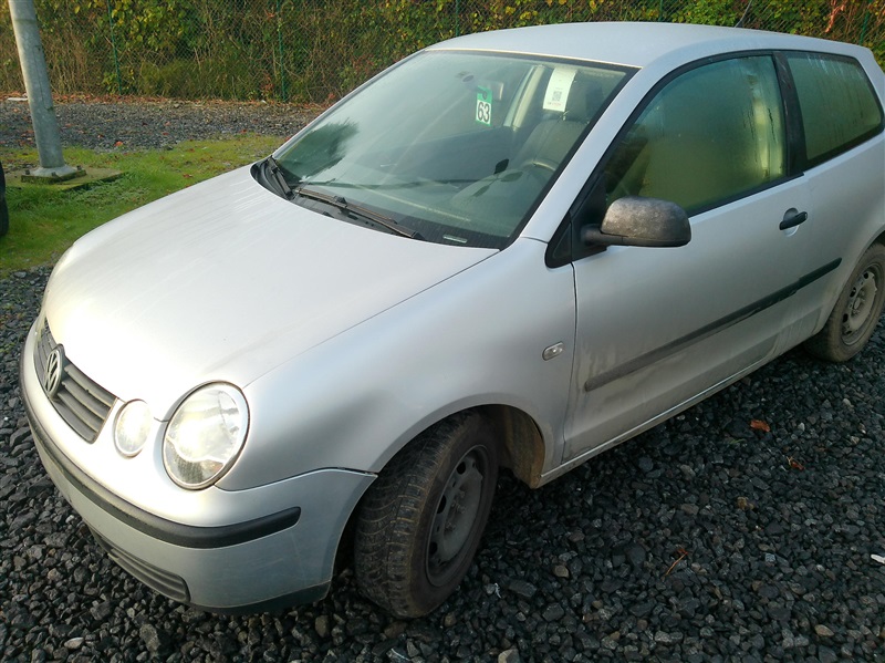 Volkswagen Polo 1.2i 12v Base n°63