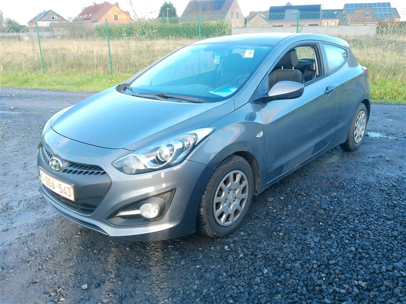 Hyundai i30 1.4i Comfort n°128