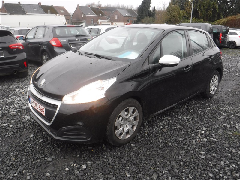 Peugeot 208 1.2i PureTech Like n°180